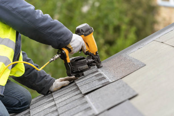 Best Hot Roofs  in Bladenboro, NC